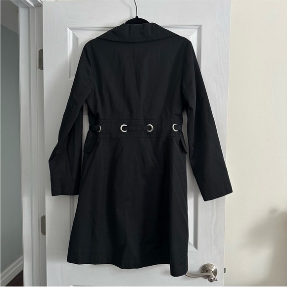 Size S Michael Kors Spring Button Up Belted Trench Coat - Picture 2 of 5